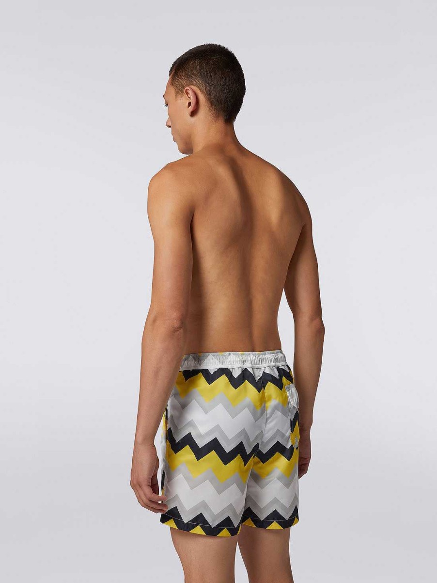 Maend Missoni Badebukser | Badebukser I Nylonblanding Med Stort Zigzag-Print Hvid, Gul Og Gra